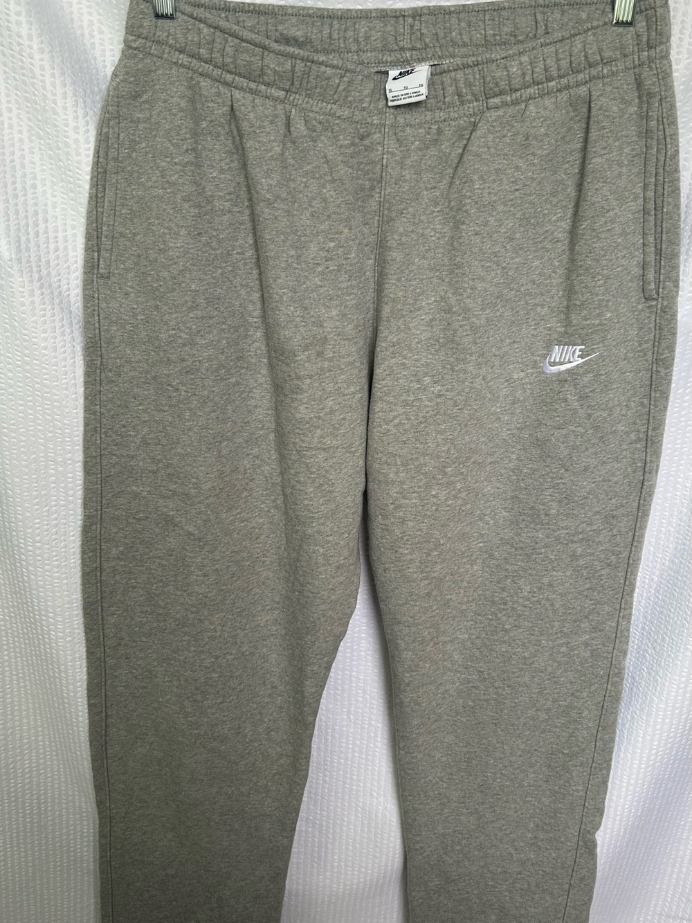 Nike Sportswear Gray Fleece Jogger Sweatpants Size XL